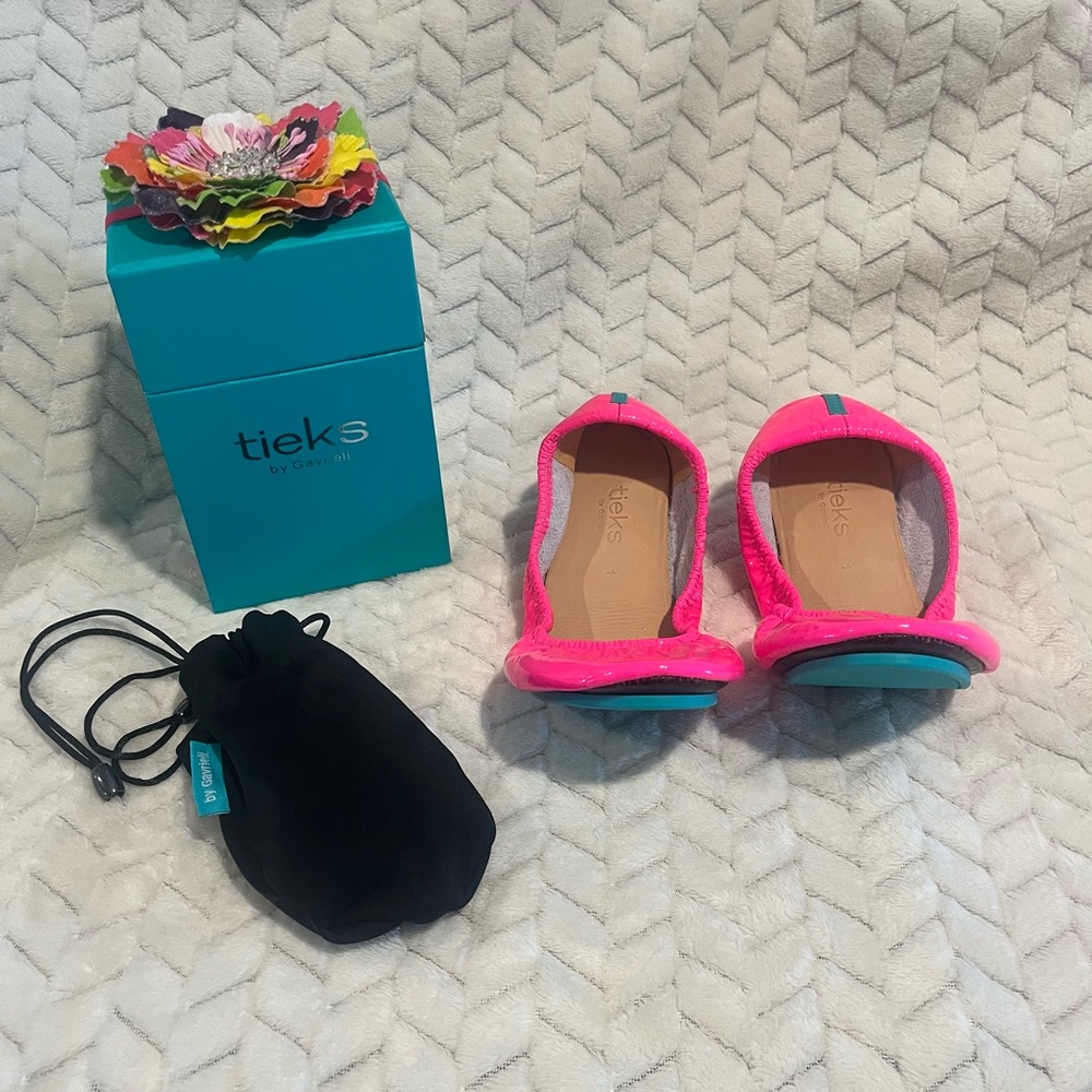 Tieks Neon Pink Ballet Flats